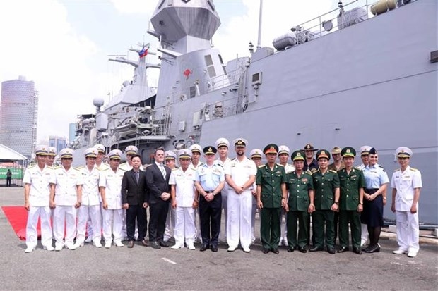 Royal Australian Navy warship HMAS Toowoomba visits HCM City